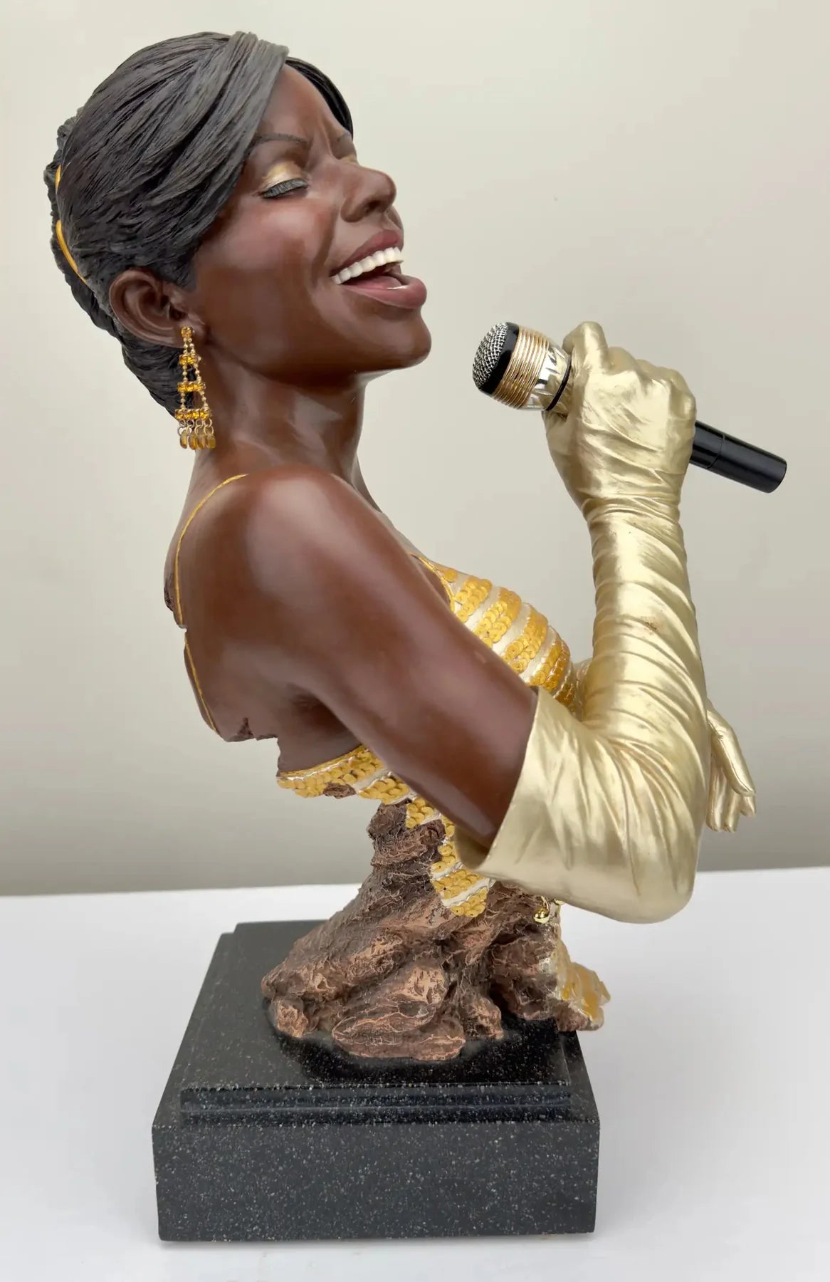 Willitts Designs International Gold Lady Jazz Singer Sculpture