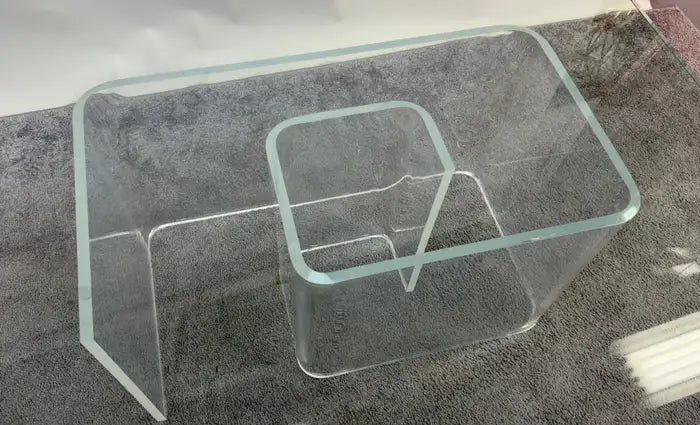 Jeffrey Bigelow Style Mid Century Modern Lucite Base Coffee or Cocktail Table