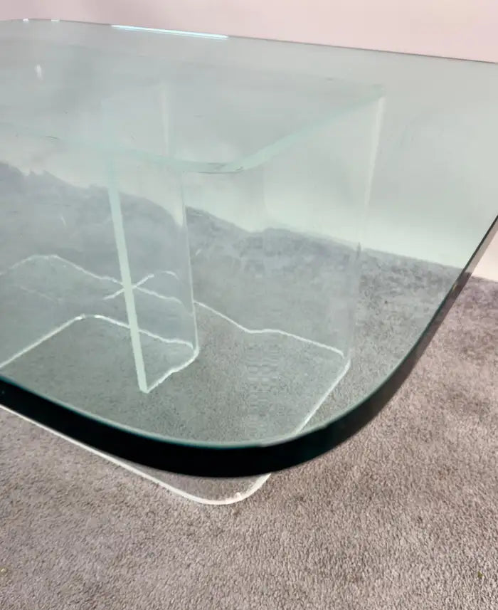 Jeffrey Bigelow Style Mid Century Modern Lucite Base Coffee or Cocktail Table