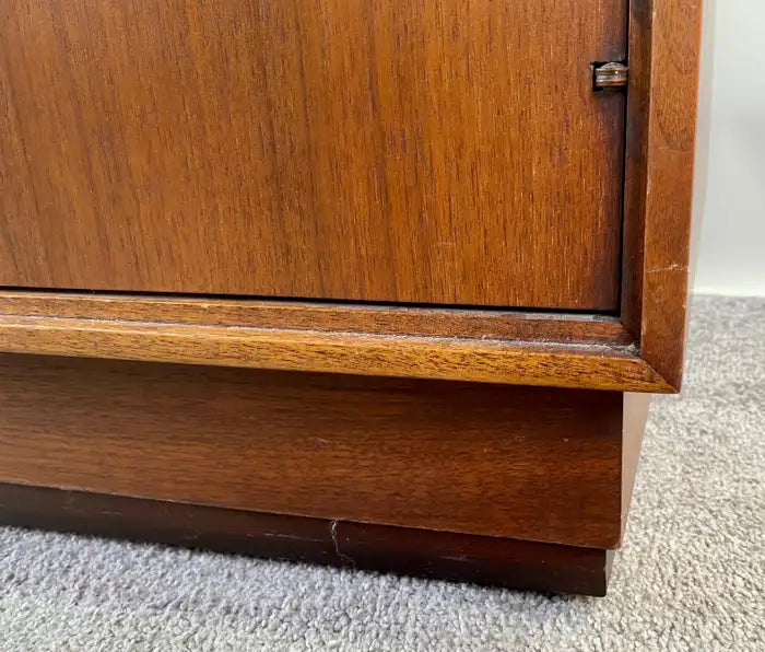 John Stuart Mid-Century Modern Walnut and Burl Wood Sideboard Credenza