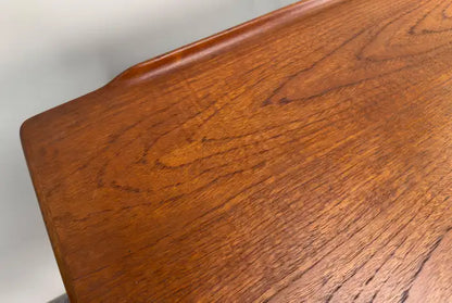 Göran Strand for Lelångs Möbelfabrik Model A10 MCM Swedish Desk