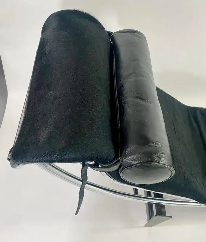 MCM Le Corbusier LC4 Chaise by Charlotte Perriand & Pierre Jeanneret for Cassina