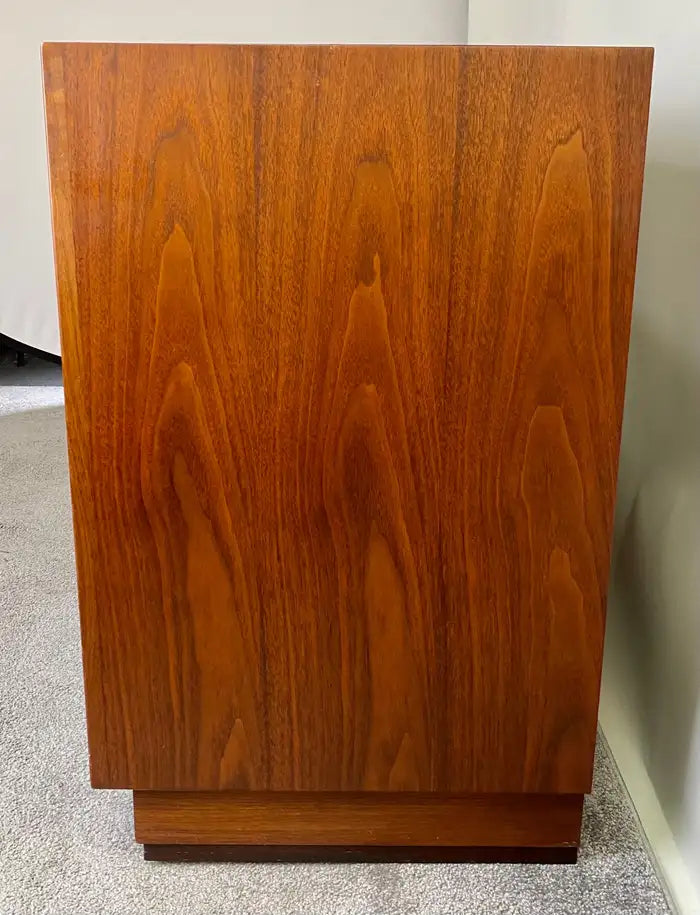 John Stuart Mid-Century Modern Walnut and Burl Wood Sideboard Credenza