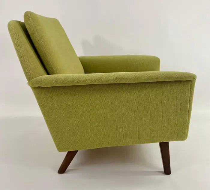 Folke Ohlsson for Fritz Hansen MCM Lounge Chair in Green Upholstery, a Pair